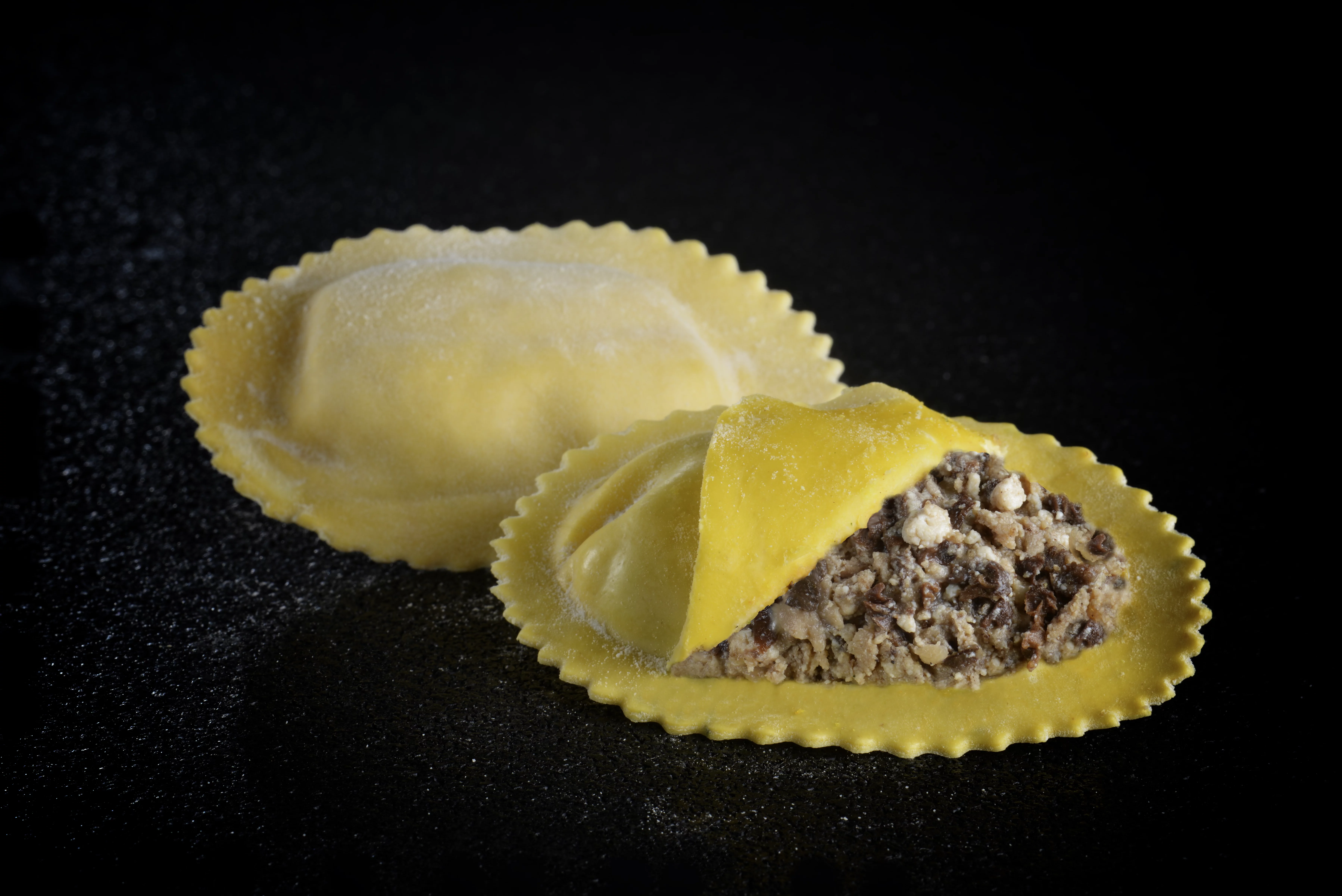 RAVIOLONI FUNGHI/TRUFFE